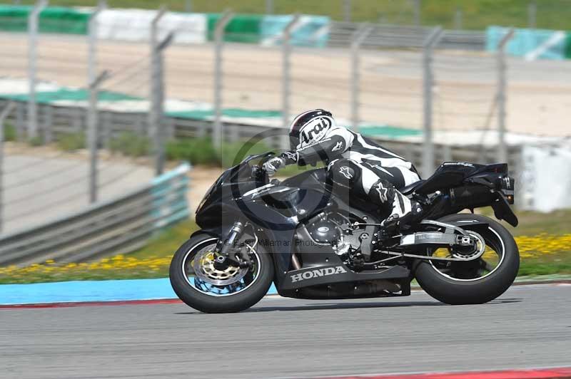 march 2010;motorbikes;no limits;peter wileman photography;portimao;portugal;trackday;trackday digital images