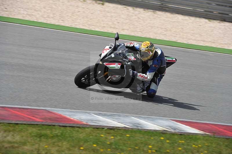 march 2010;motorbikes;no limits;peter wileman photography;portimao;portugal;trackday;trackday digital images