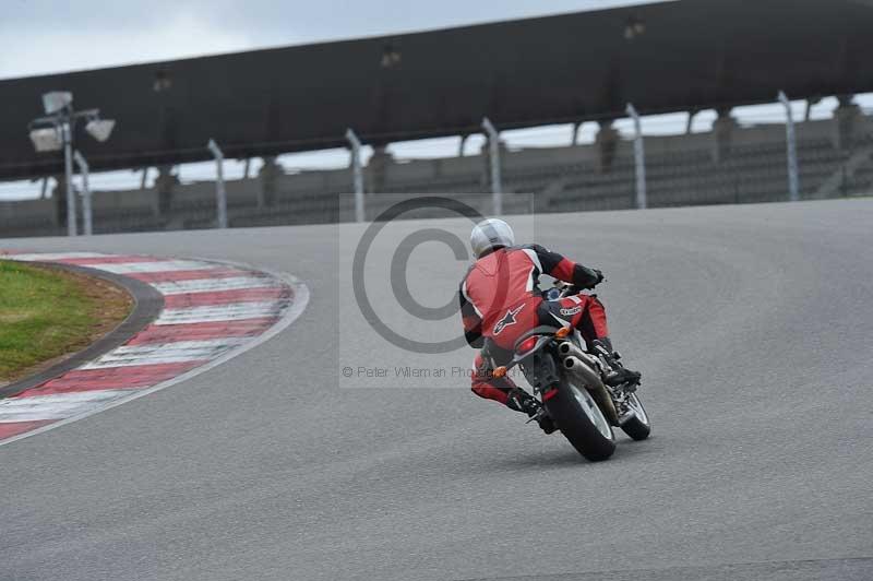 march 2010;motorbikes;no limits;peter wileman photography;portimao;portugal;trackday;trackday digital images