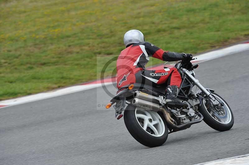 march 2010;motorbikes;no limits;peter wileman photography;portimao;portugal;trackday;trackday digital images