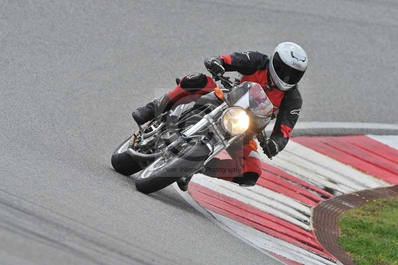 march 2010;motorbikes;no limits;peter wileman photography;portimao;portugal;trackday;trackday digital images