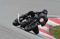 march-2010;motorbikes;no-limits;peter-wileman-photography;portimao;portugal;trackday;trackday-digital-images