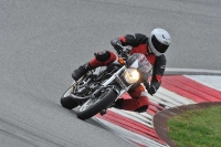 march-2010;motorbikes;no-limits;peter-wileman-photography;portimao;portugal;trackday;trackday-digital-images