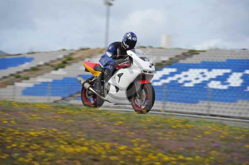 march 2010;motorbikes;no limits;peter wileman photography;portimao;portugal;trackday;trackday digital images