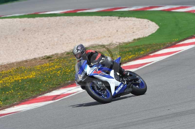 march 2010;motorbikes;no limits;peter wileman photography;portimao;portugal;trackday;trackday digital images