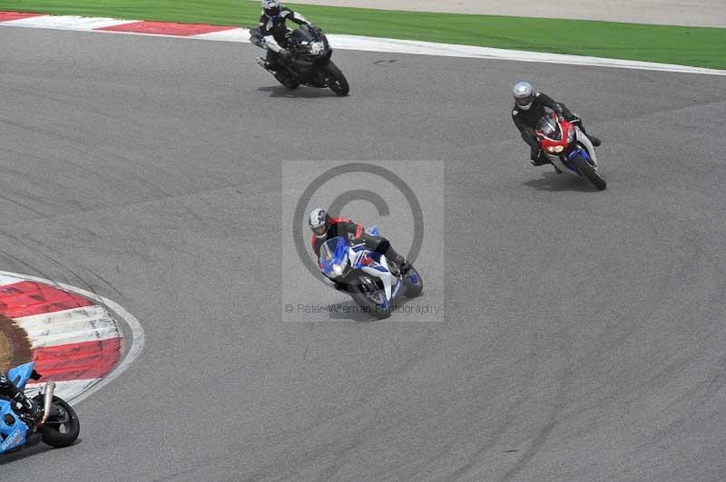 march 2010;motorbikes;no limits;peter wileman photography;portimao;portugal;trackday;trackday digital images