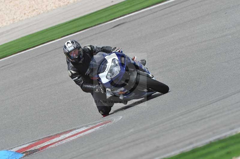 march 2010;motorbikes;no limits;peter wileman photography;portimao;portugal;trackday;trackday digital images