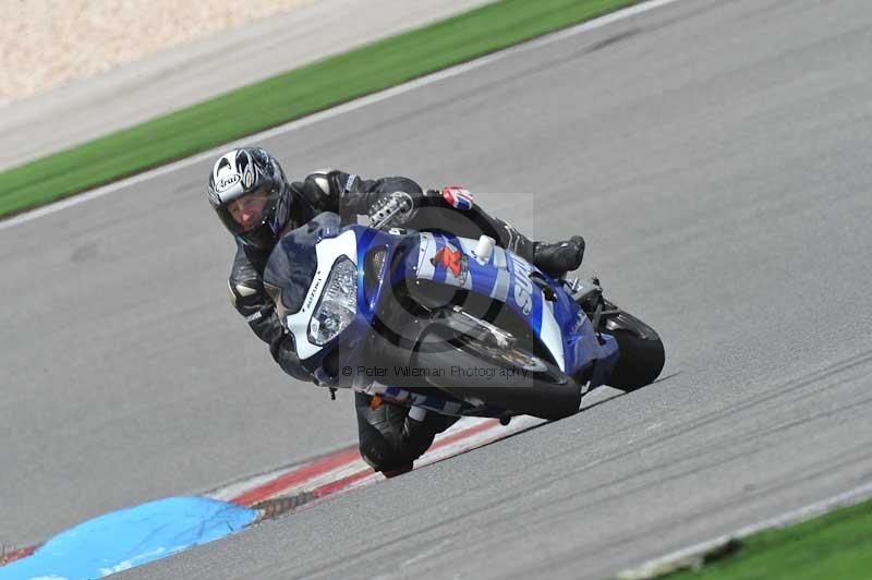 march 2010;motorbikes;no limits;peter wileman photography;portimao;portugal;trackday;trackday digital images