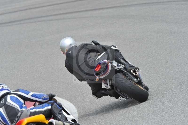 march 2010;motorbikes;no limits;peter wileman photography;portimao;portugal;trackday;trackday digital images