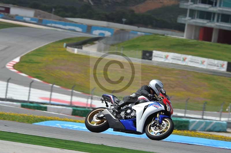 march 2010;motorbikes;no limits;peter wileman photography;portimao;portugal;trackday;trackday digital images