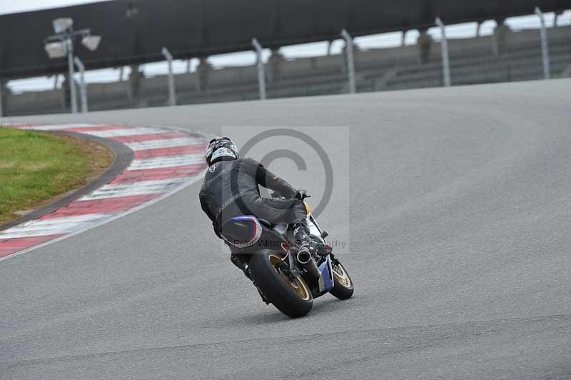 march 2010;motorbikes;no limits;peter wileman photography;portimao;portugal;trackday;trackday digital images