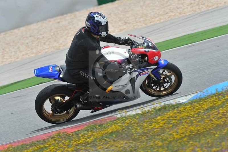 march 2010;motorbikes;no limits;peter wileman photography;portimao;portugal;trackday;trackday digital images