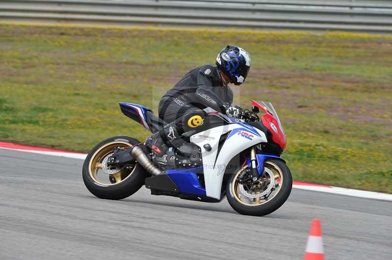 march 2010;motorbikes;no limits;peter wileman photography;portimao;portugal;trackday;trackday digital images