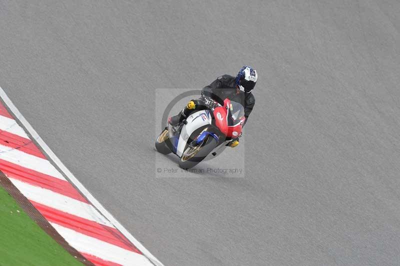 march 2010;motorbikes;no limits;peter wileman photography;portimao;portugal;trackday;trackday digital images