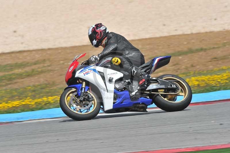 march 2010;motorbikes;no limits;peter wileman photography;portimao;portugal;trackday;trackday digital images