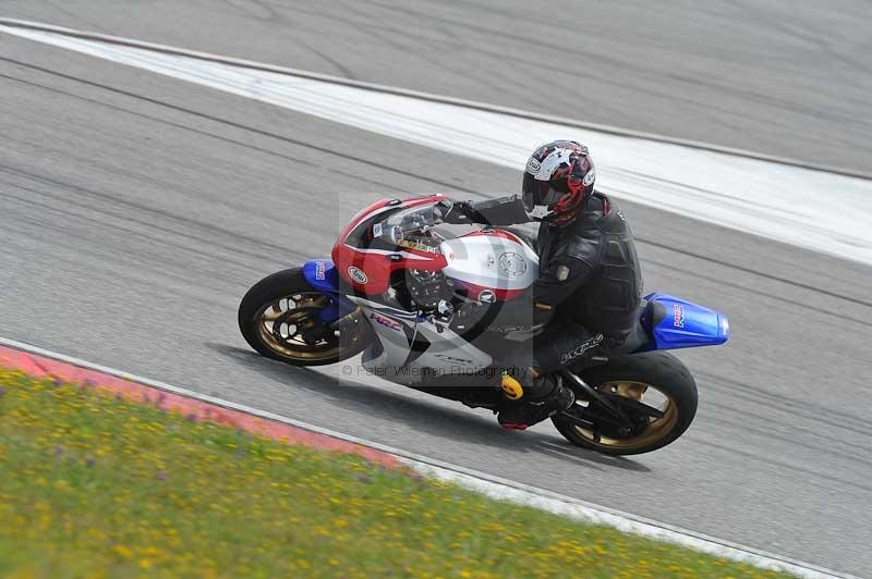 march 2010;motorbikes;no limits;peter wileman photography;portimao;portugal;trackday;trackday digital images