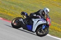 march-2010;motorbikes;no-limits;peter-wileman-photography;portimao;portugal;trackday;trackday-digital-images