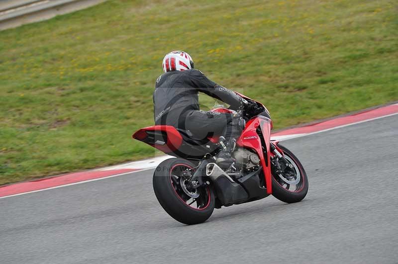 march 2010;motorbikes;no limits;peter wileman photography;portimao;portugal;trackday;trackday digital images