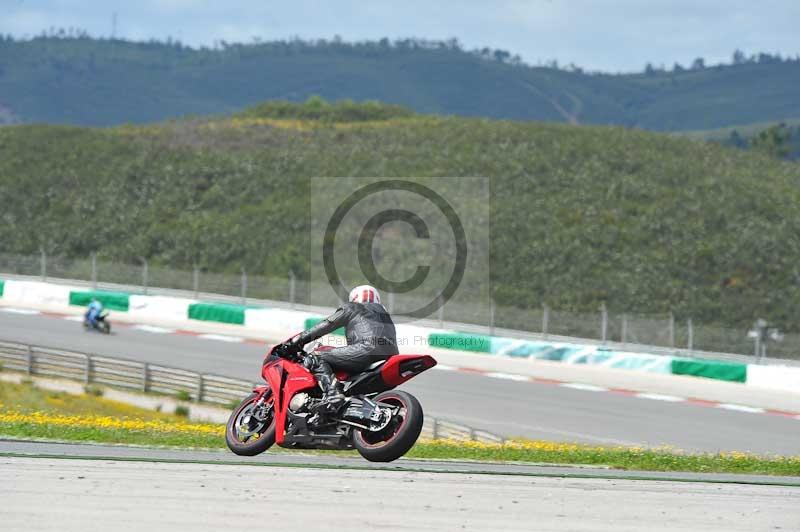 march 2010;motorbikes;no limits;peter wileman photography;portimao;portugal;trackday;trackday digital images