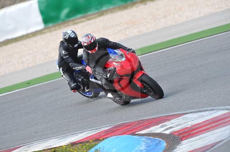 march 2010;motorbikes;no limits;peter wileman photography;portimao;portugal;trackday;trackday digital images