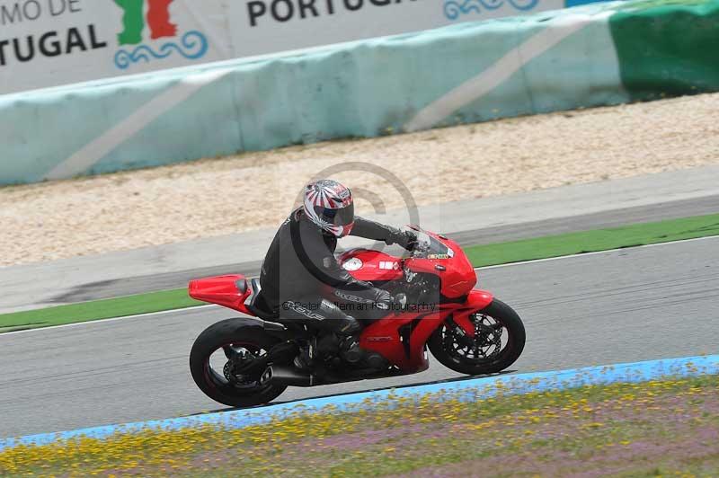 march 2010;motorbikes;no limits;peter wileman photography;portimao;portugal;trackday;trackday digital images