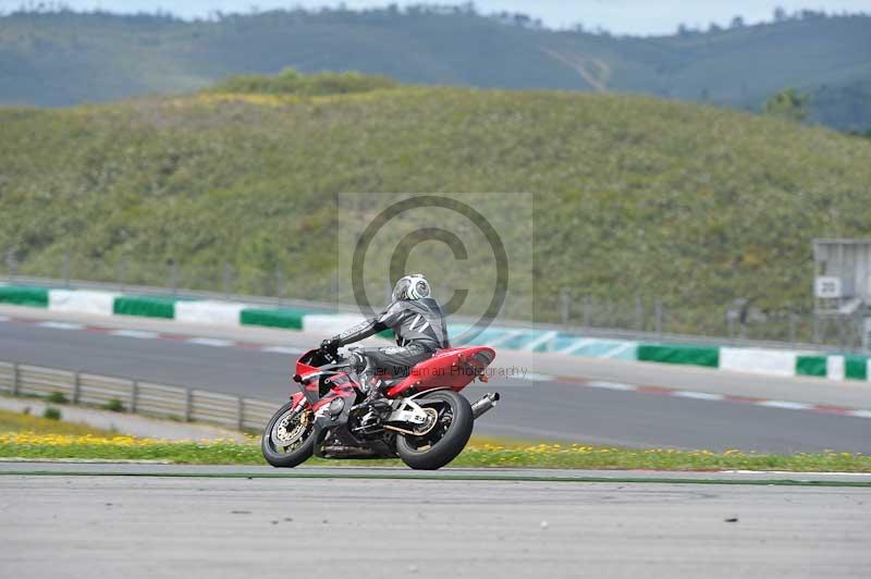 march 2010;motorbikes;no limits;peter wileman photography;portimao;portugal;trackday;trackday digital images