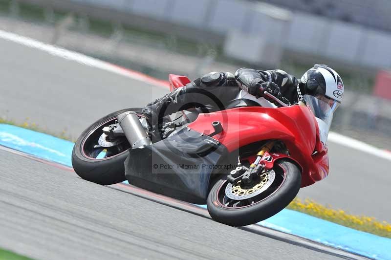 march 2010;motorbikes;no limits;peter wileman photography;portimao;portugal;trackday;trackday digital images