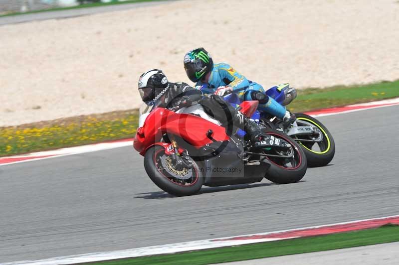 march 2010;motorbikes;no limits;peter wileman photography;portimao;portugal;trackday;trackday digital images