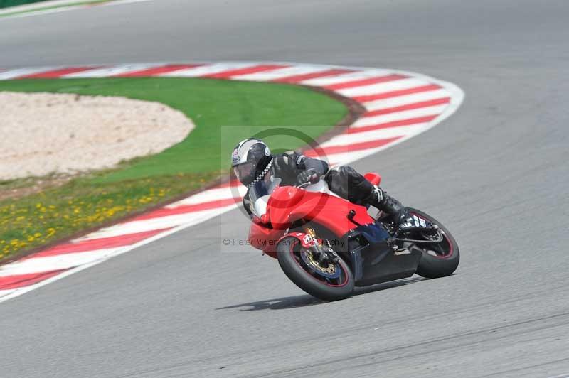 march 2010;motorbikes;no limits;peter wileman photography;portimao;portugal;trackday;trackday digital images