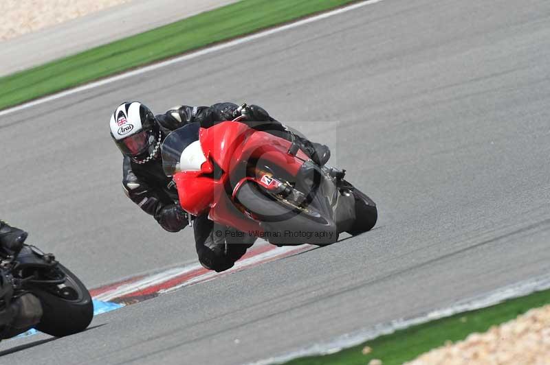 march 2010;motorbikes;no limits;peter wileman photography;portimao;portugal;trackday;trackday digital images