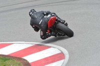 march-2010;motorbikes;no-limits;peter-wileman-photography;portimao;portugal;trackday;trackday-digital-images