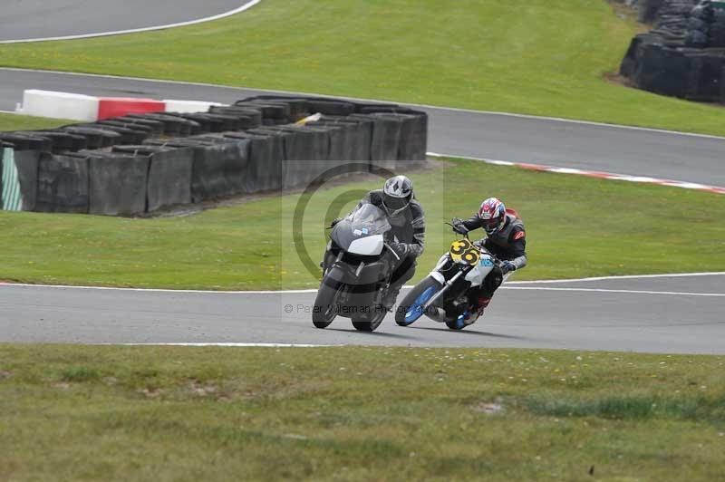 enduro digital images;event digital images;eventdigitalimages;no limits trackdays;oulton no limits trackday;oulton park cheshire;oulton trackday photographs;peter wileman photography;racing digital images;trackday digital images;trackday photos