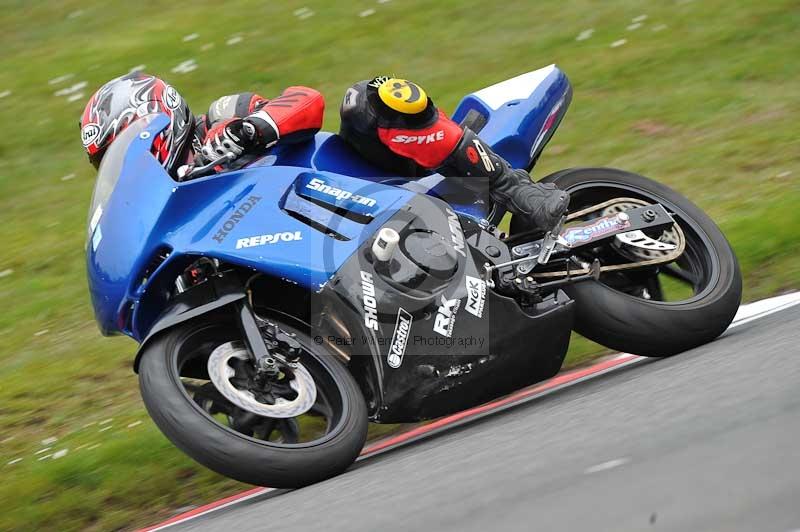 enduro digital images;event digital images;eventdigitalimages;no limits trackdays;oulton no limits trackday;oulton park cheshire;oulton trackday photographs;peter wileman photography;racing digital images;trackday digital images;trackday photos