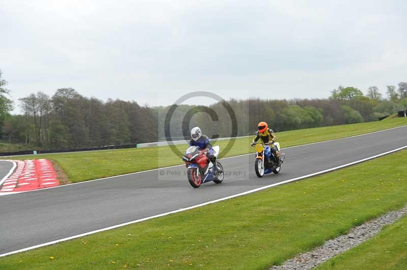 enduro digital images;event digital images;eventdigitalimages;no limits trackdays;oulton no limits trackday;oulton park cheshire;oulton trackday photographs;peter wileman photography;racing digital images;trackday digital images;trackday photos