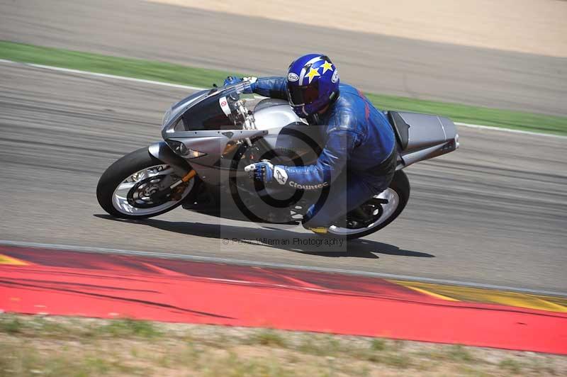 aragon;motorbikes;no limits;peter wileman photography;spain;trackday;trackday digital images