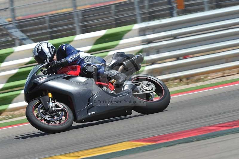 aragon;motorbikes;no limits;peter wileman photography;spain;trackday;trackday digital images