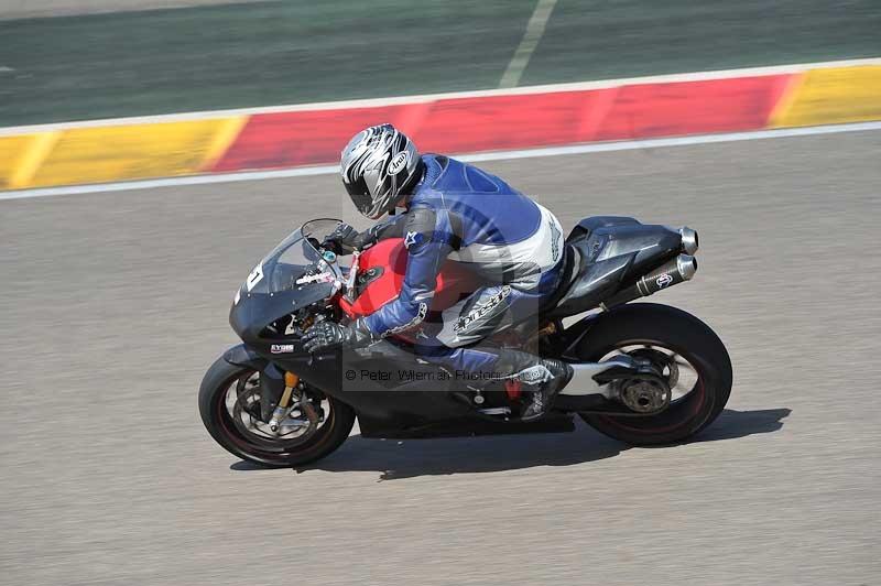 aragon;motorbikes;no limits;peter wileman photography;spain;trackday;trackday digital images