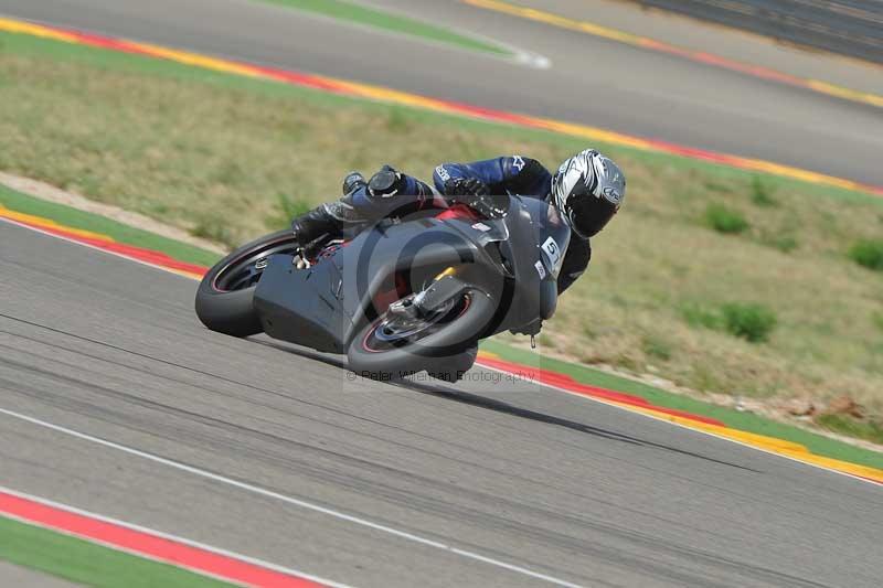 aragon;motorbikes;no limits;peter wileman photography;spain;trackday;trackday digital images