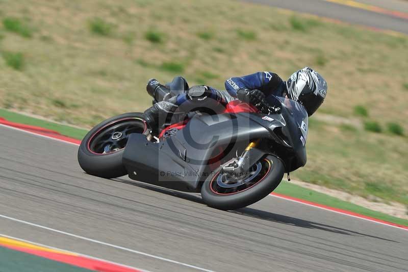 aragon;motorbikes;no limits;peter wileman photography;spain;trackday;trackday digital images