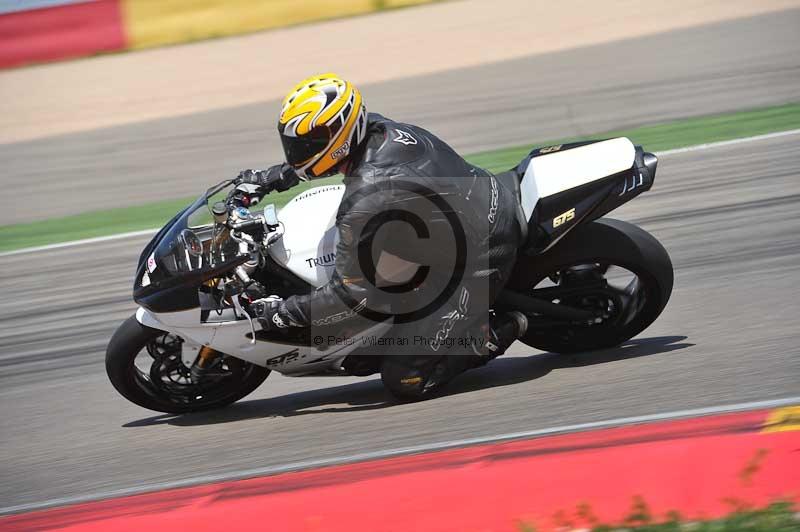 aragon;motorbikes;no limits;peter wileman photography;spain;trackday;trackday digital images