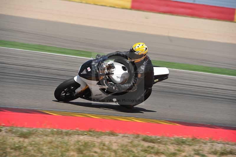 aragon;motorbikes;no limits;peter wileman photography;spain;trackday;trackday digital images