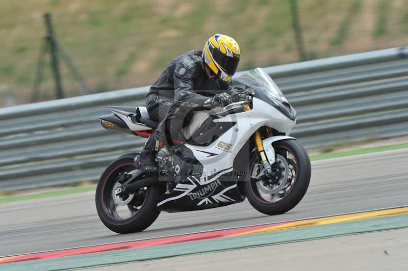 aragon;motorbikes;no limits;peter wileman photography;spain;trackday;trackday digital images