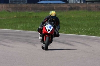 Rockingham-no-limits-trackday;enduro-digital-images;event-digital-images;eventdigitalimages;no-limits-trackdays;peter-wileman-photography;racing-digital-images;rockingham-raceway-northamptonshire;rockingham-trackday-photographs;trackday-digital-images;trackday-photos