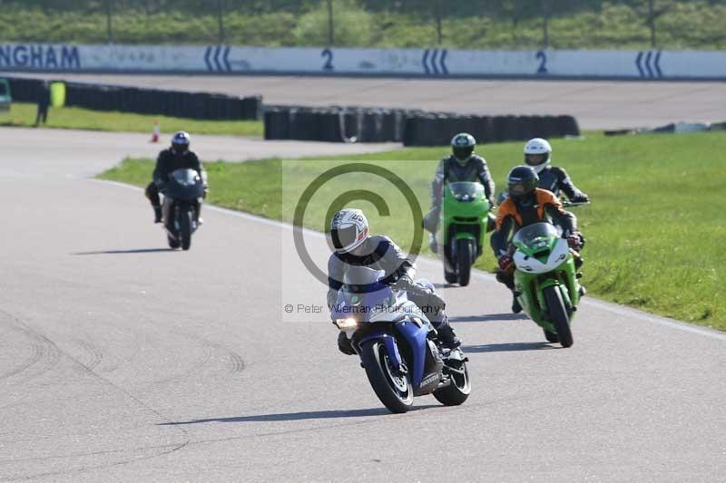 Rockingham no limits trackday;enduro digital images;event digital images;eventdigitalimages;no limits trackdays;peter wileman photography;racing digital images;rockingham raceway northamptonshire;rockingham trackday photographs;trackday digital images;trackday photos