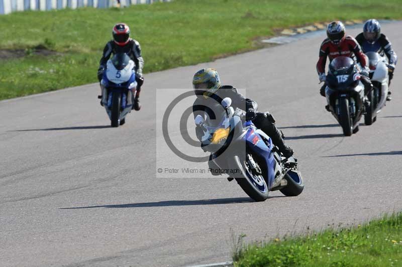 Rockingham no limits trackday;enduro digital images;event digital images;eventdigitalimages;no limits trackdays;peter wileman photography;racing digital images;rockingham raceway northamptonshire;rockingham trackday photographs;trackday digital images;trackday photos