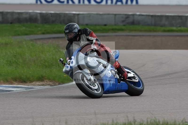 Rockingham no limits trackday;enduro digital images;event digital images;eventdigitalimages;no limits trackdays;peter wileman photography;racing digital images;rockingham raceway northamptonshire;rockingham trackday photographs;trackday digital images;trackday photos