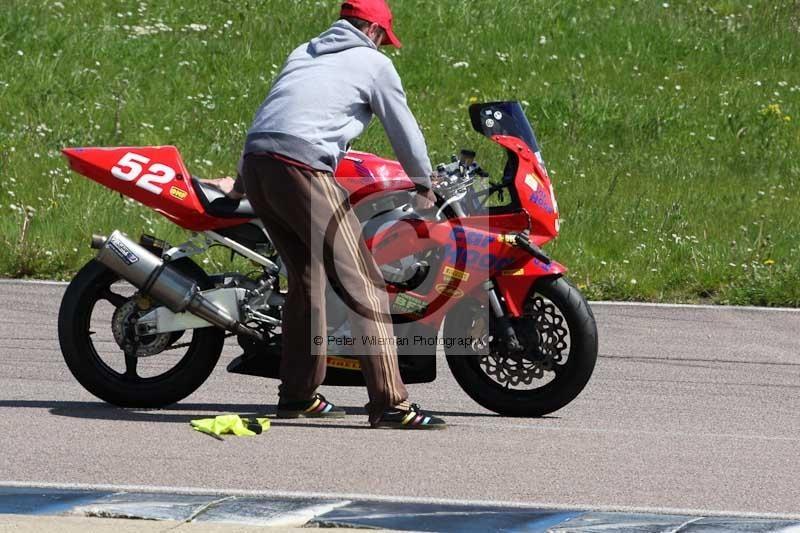 Rockingham no limits trackday;enduro digital images;event digital images;eventdigitalimages;no limits trackdays;peter wileman photography;racing digital images;rockingham raceway northamptonshire;rockingham trackday photographs;trackday digital images;trackday photos