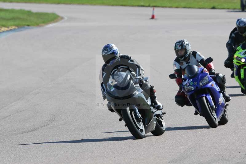 Rockingham no limits trackday;enduro digital images;event digital images;eventdigitalimages;no limits trackdays;peter wileman photography;racing digital images;rockingham raceway northamptonshire;rockingham trackday photographs;trackday digital images;trackday photos