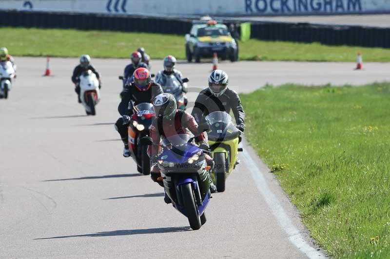 Rockingham no limits trackday;enduro digital images;event digital images;eventdigitalimages;no limits trackdays;peter wileman photography;racing digital images;rockingham raceway northamptonshire;rockingham trackday photographs;trackday digital images;trackday photos