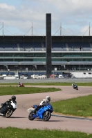 Rockingham-no-limits-trackday;enduro-digital-images;event-digital-images;eventdigitalimages;no-limits-trackdays;peter-wileman-photography;racing-digital-images;rockingham-raceway-northamptonshire;rockingham-trackday-photographs;trackday-digital-images;trackday-photos